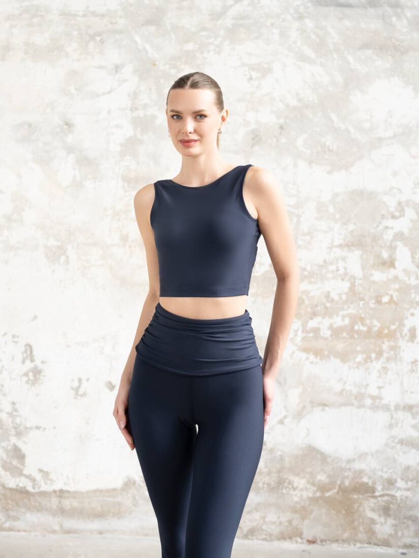 Αθλητικό τοπ με χαμηλή πλάτη 520 Navy Blue Αθλητικό τοπ με χαμηλή πλάτη 520 Navy Blue