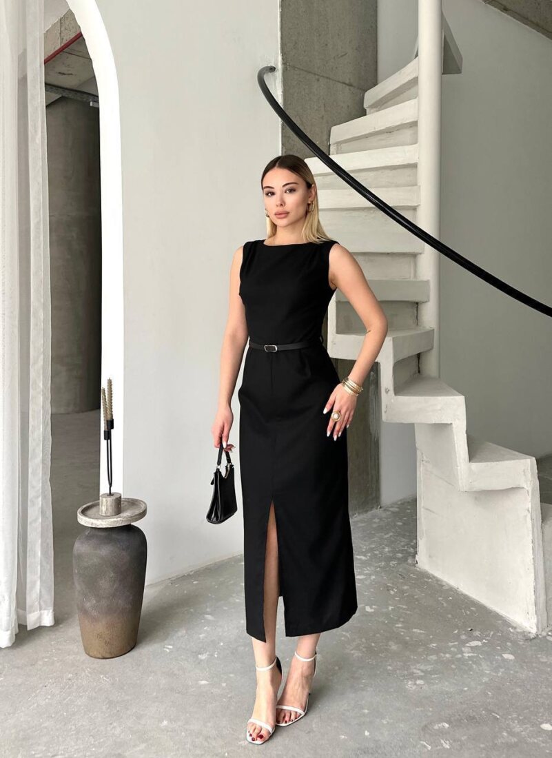 Elegant Black Maxi Dress με Ζώνη & Κεντρικό Άνοιγμα 0539 Elegant Black Maxi Dress με Ζώνη & Κεντρικό Άνοιγμα 0539